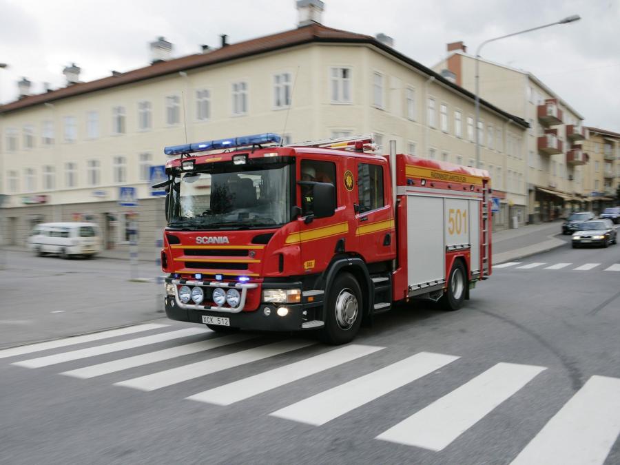  Scania P340 4x2 Crew Cab Fire Engine 2005 года  (фото 6 из 6)